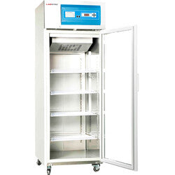2°C-10°C Medical Refrigerator REF11-300
