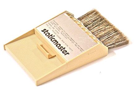 فرشاة التحكم في الكهرباء الساكنة 76669 NRD Staticmaster مقاس 1 بوصة من Rice Lake